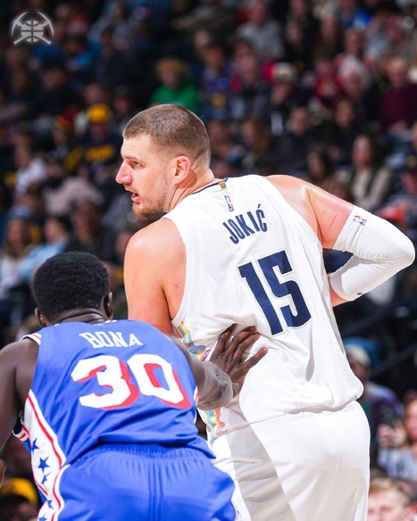 K彩娱乐 约基奇连4场三双掘金大胜76人 猛龙逆转魔术