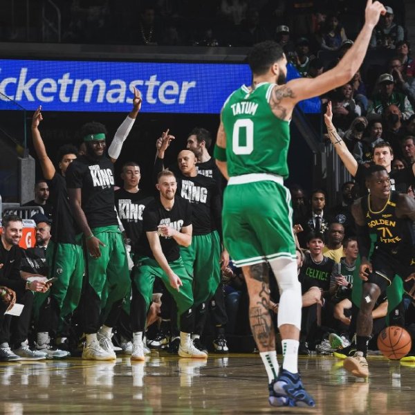 K彩娱乐 塔图姆22+9+7库里18分 凯尔特人大胜勇士40分