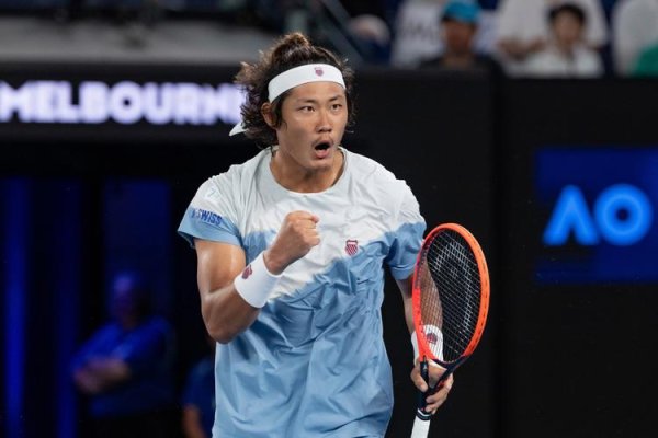 K彩娱乐 澳网：热情观众帮了“倒忙” 张之臻无奈首轮出局